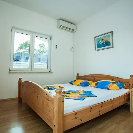 Apartments Pusic Omiš Exterior foto