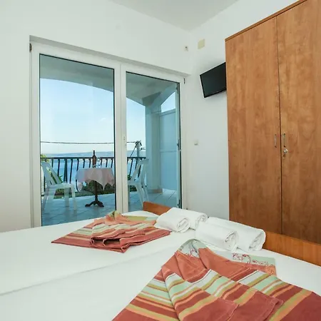 Apartments Pusic Omiš Exterior foto