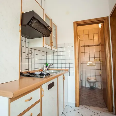 Apartments Pusic Omiš Exterior foto