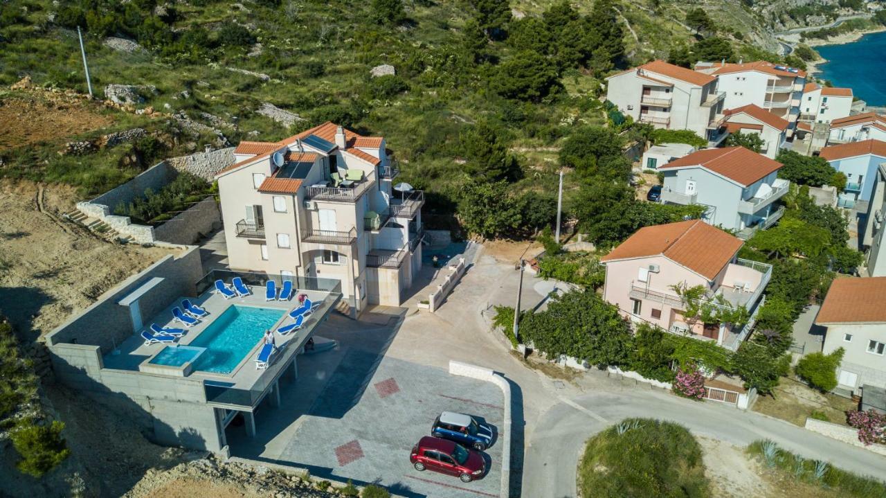 Pusic Apartment